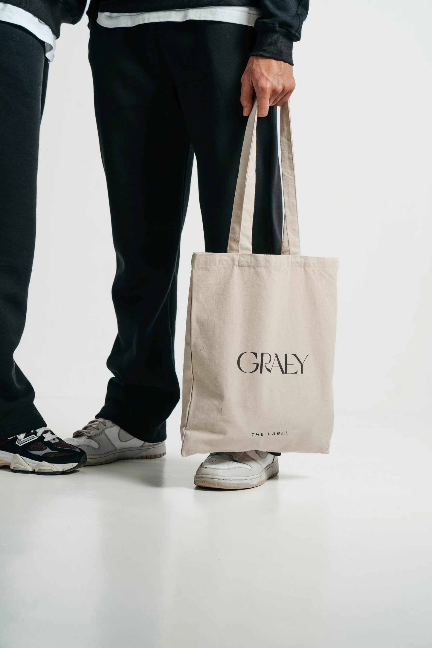 Graey Tote bag